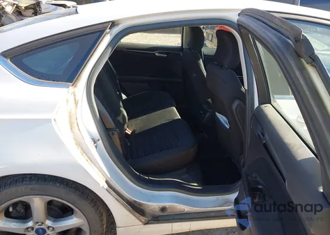 2016 Ford Fusion Se z USA, uszkodzony, nr VIN 3FA6P0H99GR271888